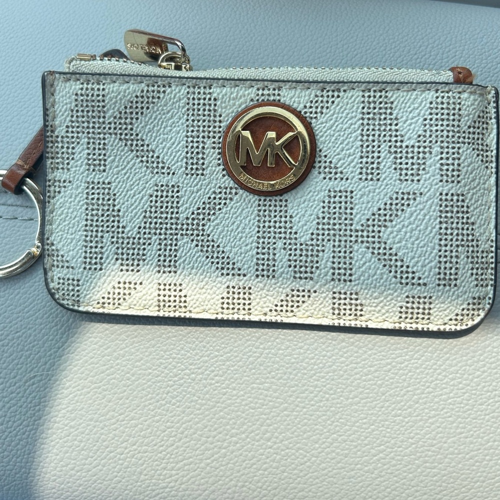 Perfect condition Micheal Khor’s keychain coin pouch